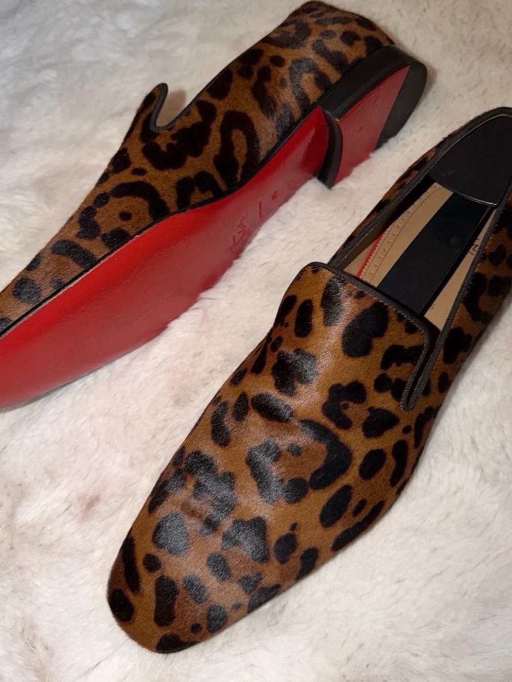 Men’s sz 11 Christian Louboutin dandelion leopard calf hair loafers